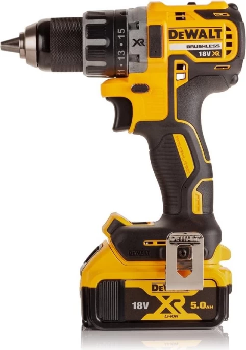 Аккумуляторная дрель-шуруповерт DEWALT DCD 791